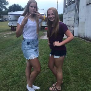 Meet your Posher, Rachel